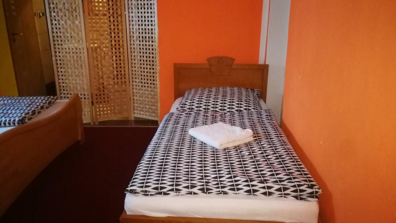 Chata Eliska Guest House Stara Lesna Luaran gambar