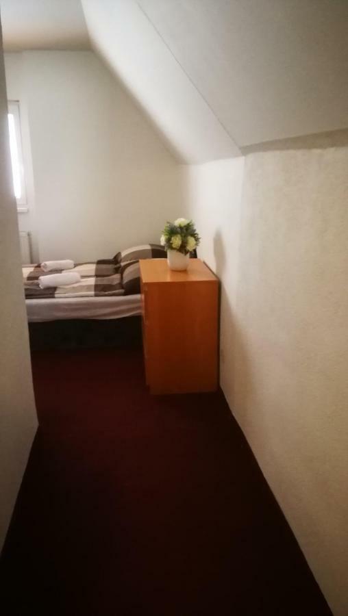 Chata Eliska Guest House Stara Lesna Luaran gambar